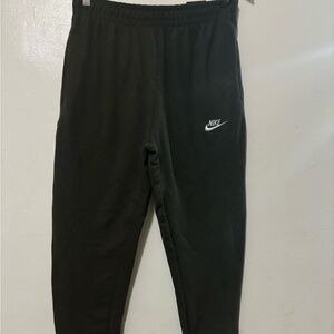 Nike  Standard Fit Tapper Leg / Regular Length Sweats